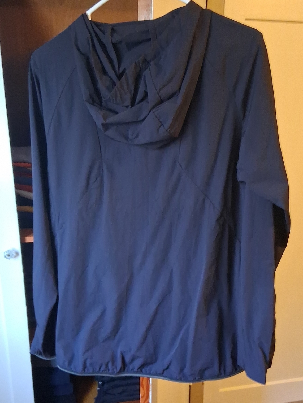 Arc'teryx Navy Blue Full-Zip Hooded Jacket - Picture 6 of 7